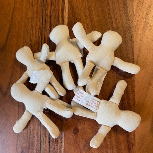 Vintage mini muslin craft dolls 3-1/4" tall set of 5 open package DIY - Picture 1 of 2